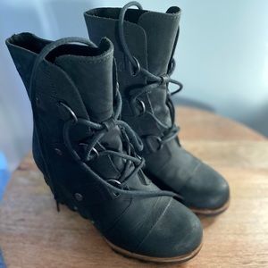 Joan of Arc Sorel Wedges